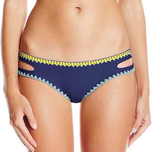 Jessica Simpson whipstitch reversible bikini - Picture 2 of 10